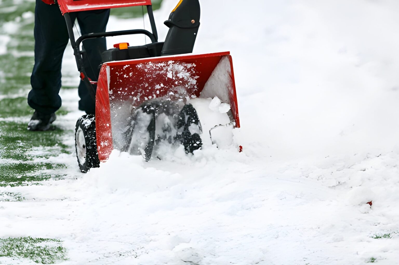 Lawn Care and Snow Removal Tips for Commercial Spaces